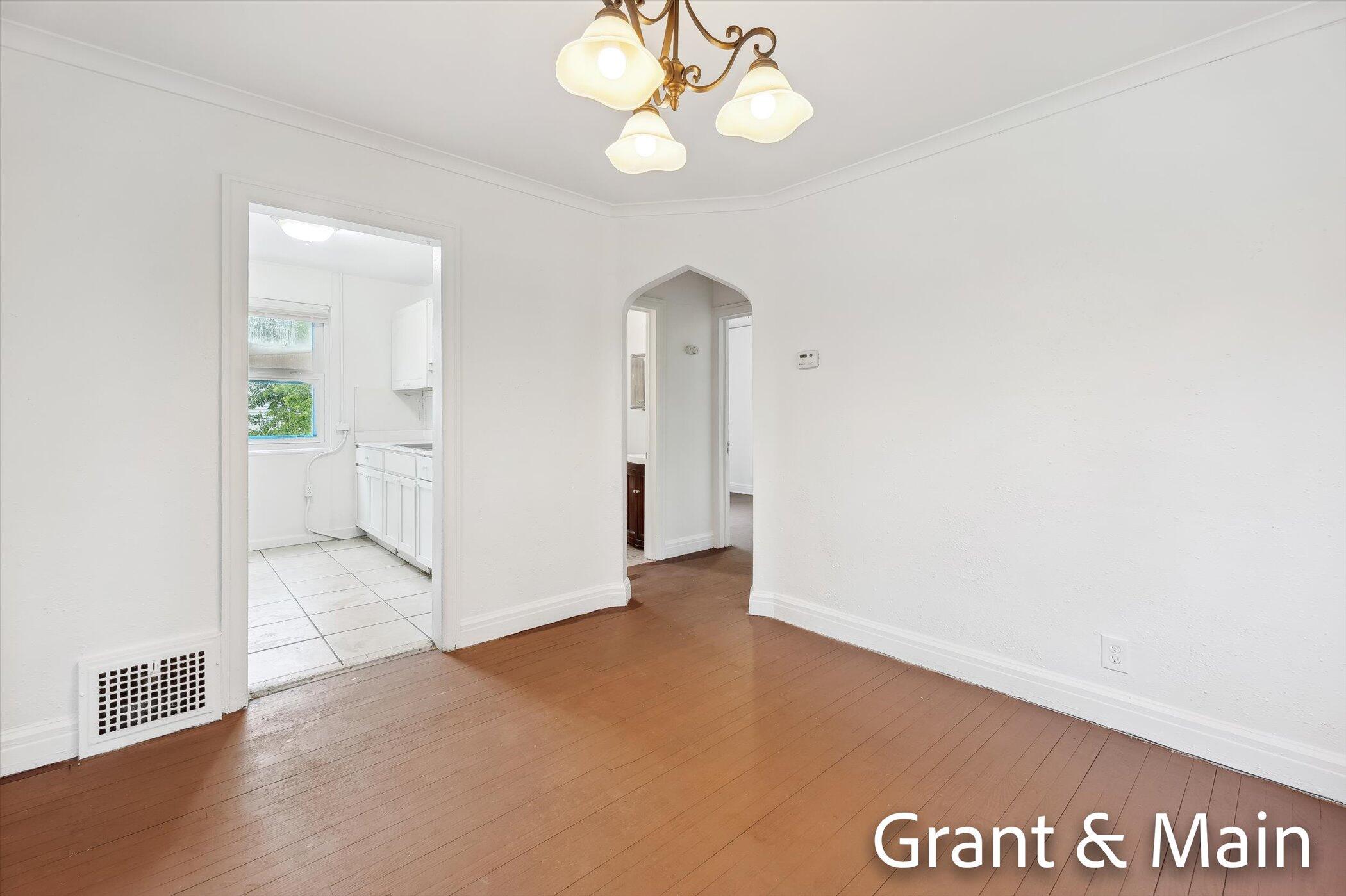 19250 Charest Street Detroit, MI 48234 - Photo 7 of 19 12-19250-Charest-St-Detroit-MI-48234-Win