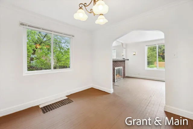 $99,900 | 19250 Charest Street, Detroit, MI 48234