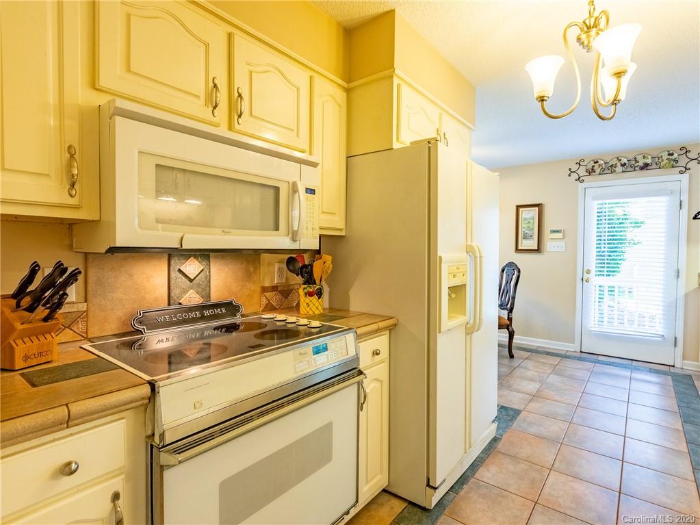 146 Roundstone Road Troutman, NC 28166 - Photo 33 of 40 Gallery Image 33