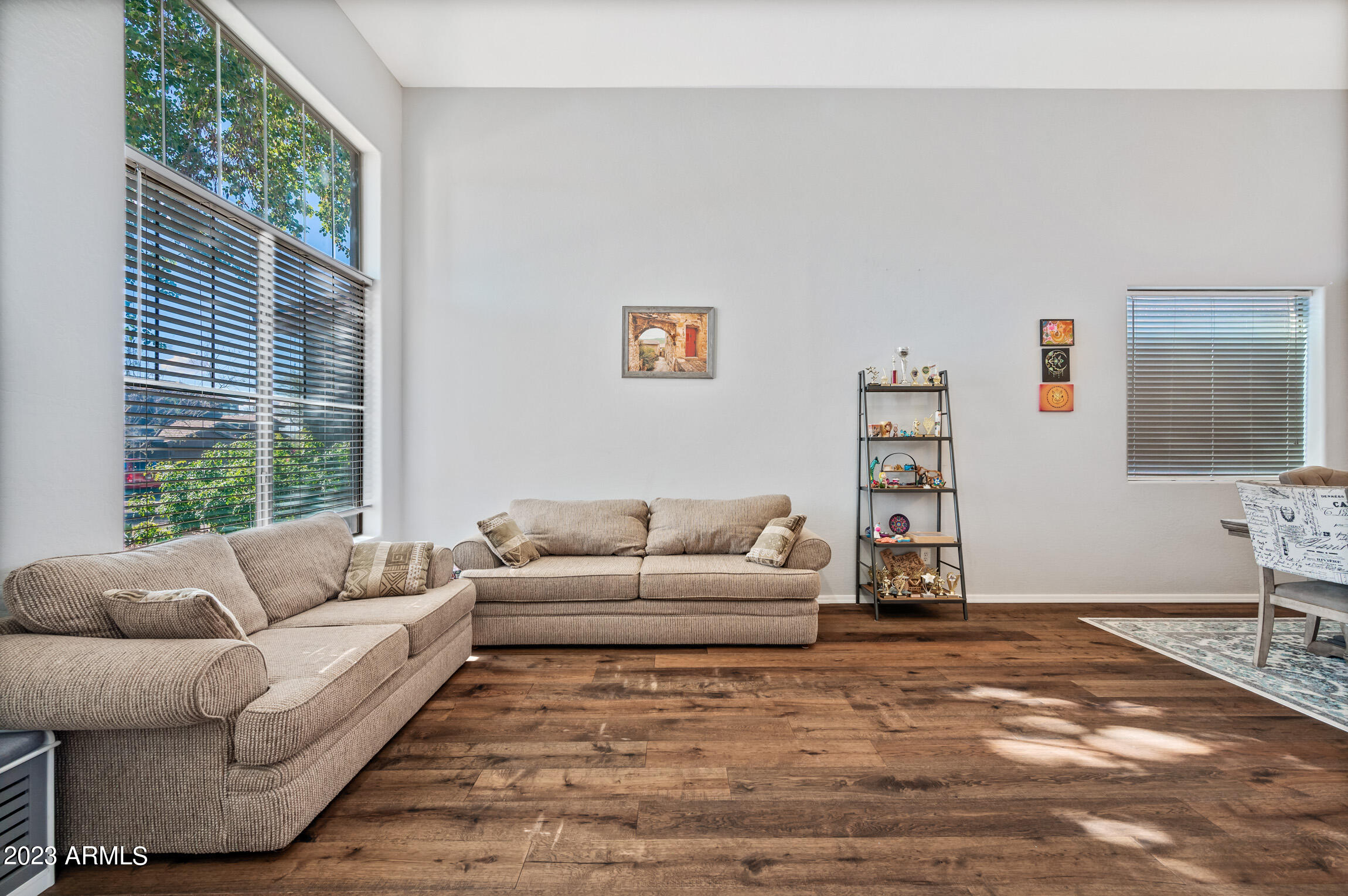 2424 West Eagle Feather Road Phoenix, AZ 85085 - Photo 3 of 37 ocupix-2424WEFR-5