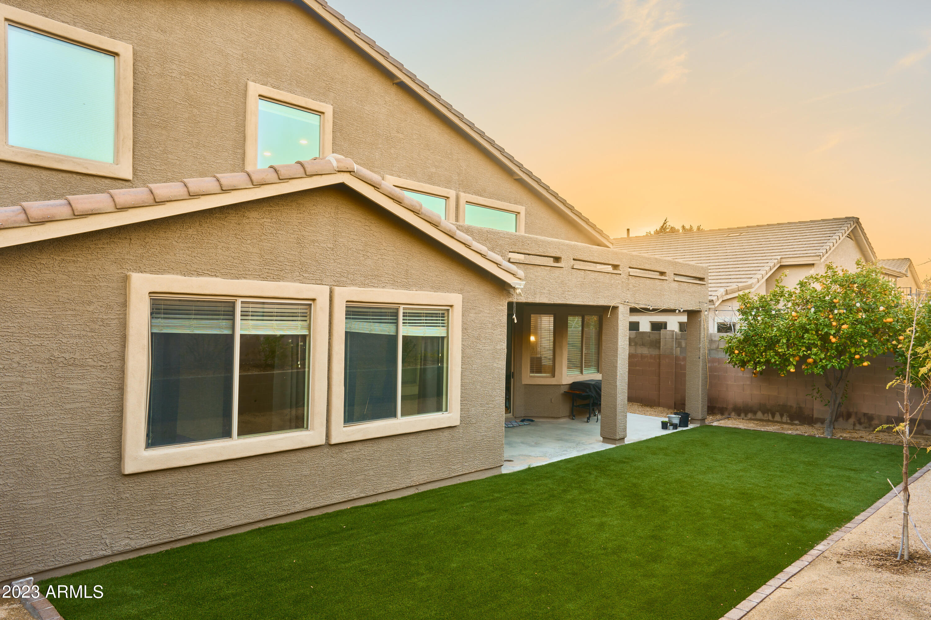 2424 West Eagle Feather Road Phoenix, AZ 85085 - Photo 31 of 37 24