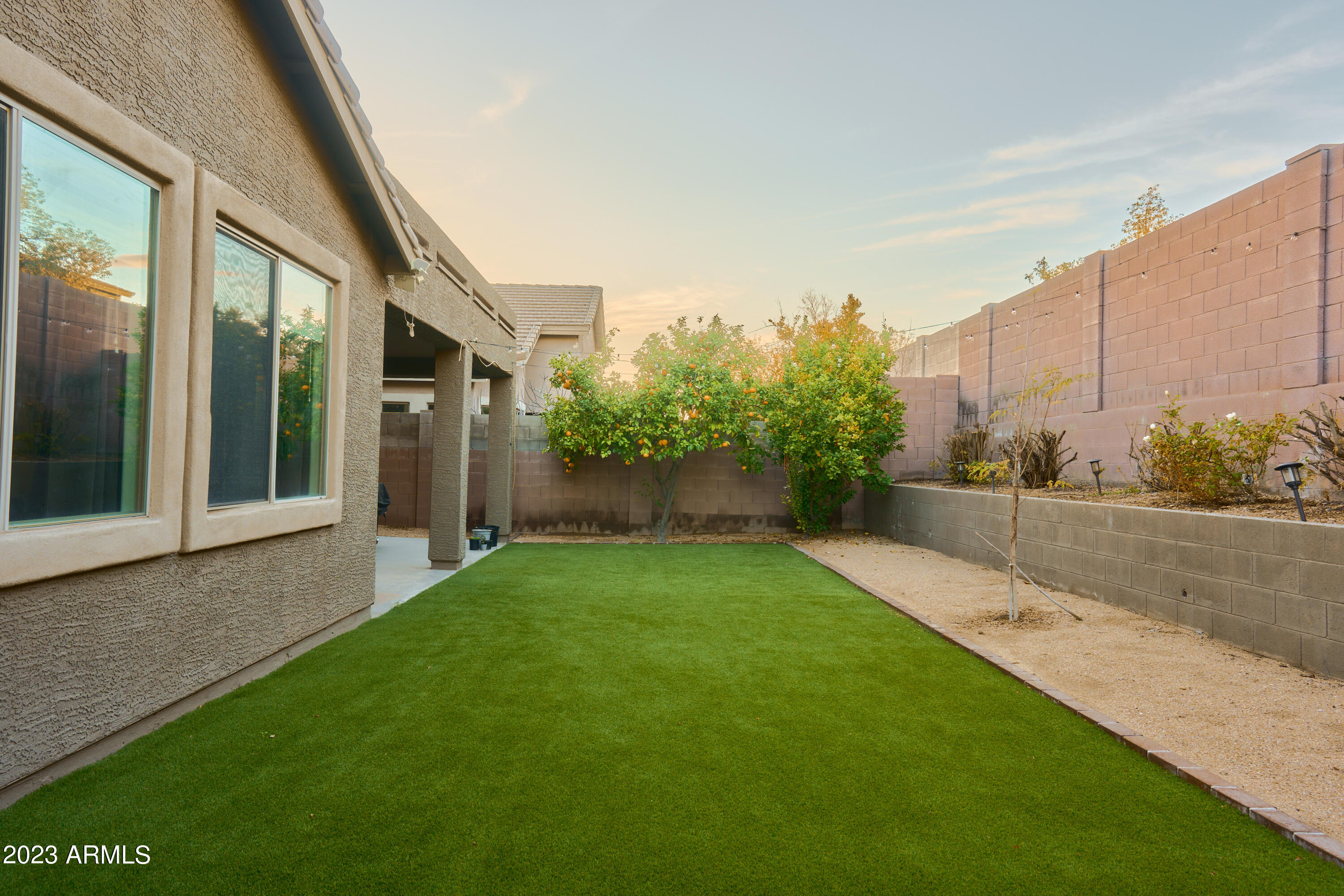 2424 West Eagle Feather Road Phoenix, AZ 85085 - Photo 32 of 37 25