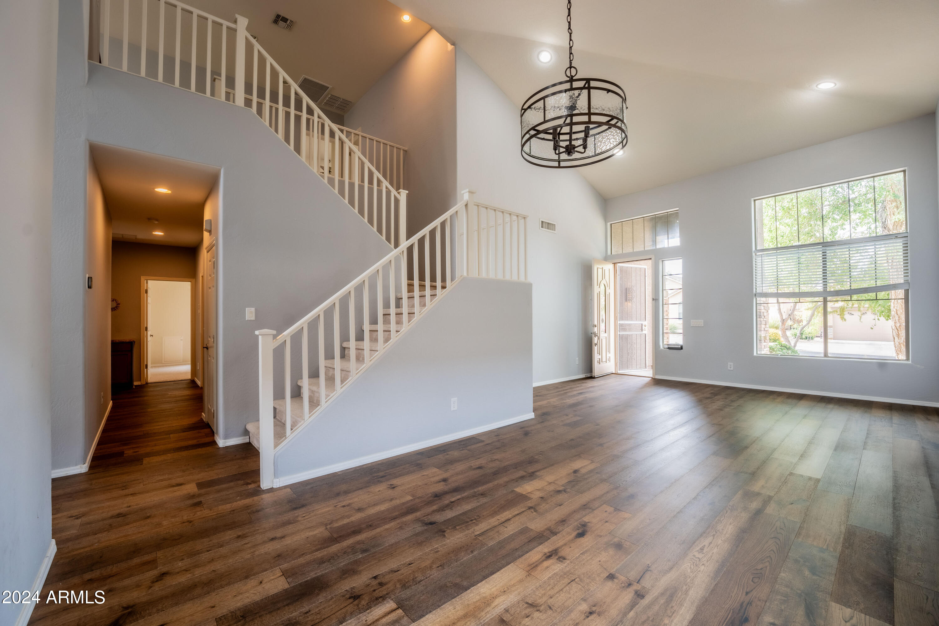 2424 West Eagle Feather Road Phoenix, AZ 85085 - Photo 8 of 37 2424 W Feather Rd-3