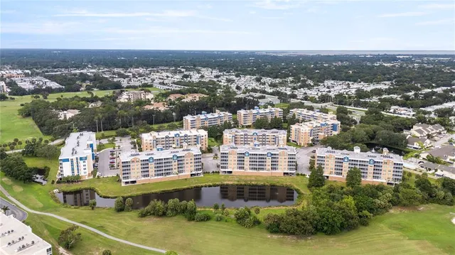 $265,000 | 960 Starkey Road, Unit 5202, Largo, FL 33771