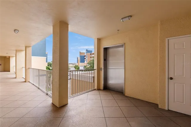 $265,000 | 960 Starkey Road, Unit 5202, Largo, FL 33771