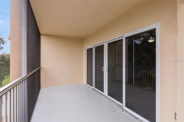 $265,000 | 960 Starkey Road, Unit 5202, Largo, FL 33771