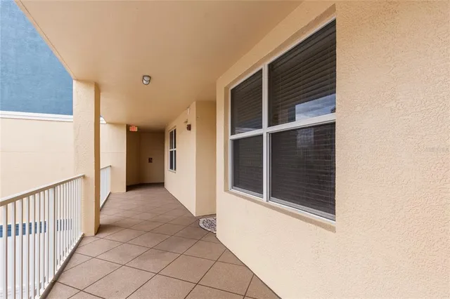 $265,000 | 960 Starkey Road, Unit 5202, Largo, FL 33771