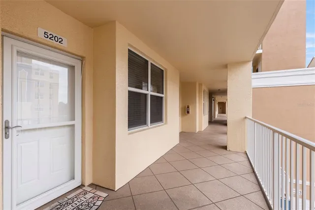 $265,000 | 960 Starkey Road, Unit 5202, Largo, FL 33771