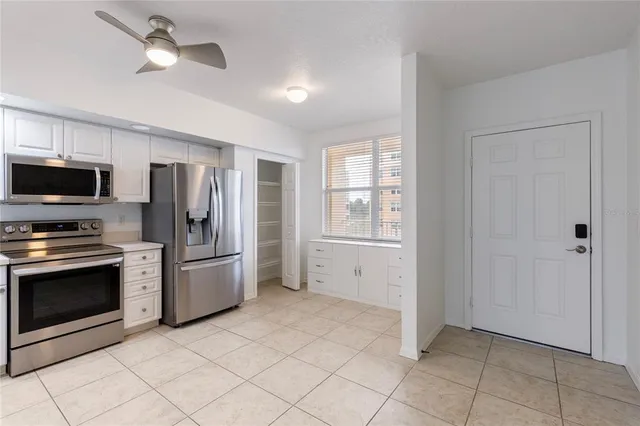 $265,000 | 960 Starkey Road, Unit 5202, Largo, FL 33771