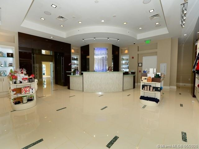 171 Commodore Drive Jupiter, FL 33477 - Photo 21 of 22 Club Spa