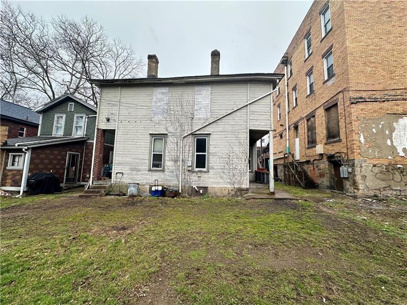 618-620 15th Street Beaver Falls, PA 15010 - Photo 2 of 15