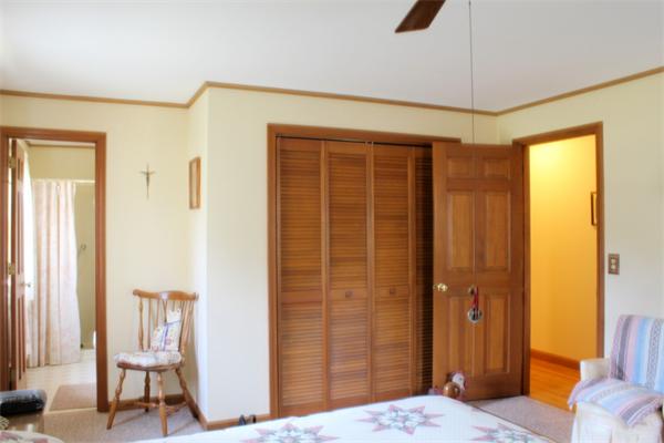 219 Barton Road Greenfield, MA 01301 - Photo 13 of 30 Gallery Image 13