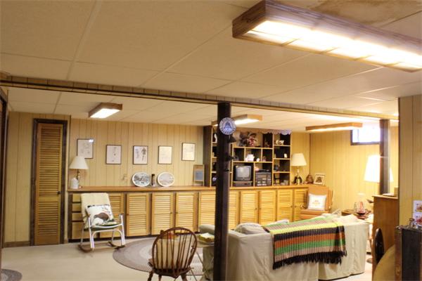 219 Barton Road Greenfield, MA 01301 - Photo 18 of 30 Gallery Image 18