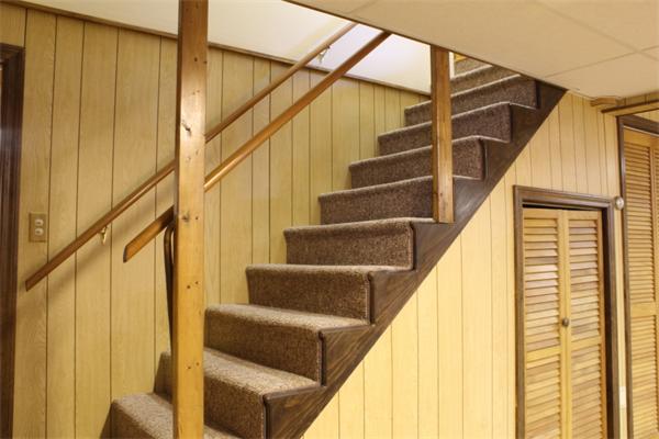 219 Barton Road Greenfield, MA 01301 - Photo 21 of 30 Gallery Image 21