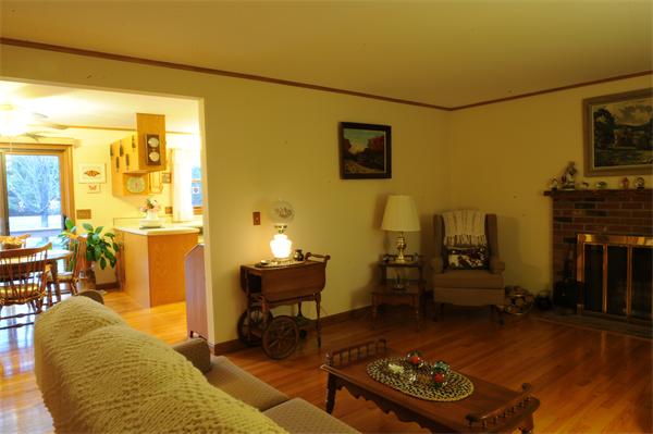 219 Barton Road Greenfield, MA 01301 - Photo 10 of 30 Gallery Image 10