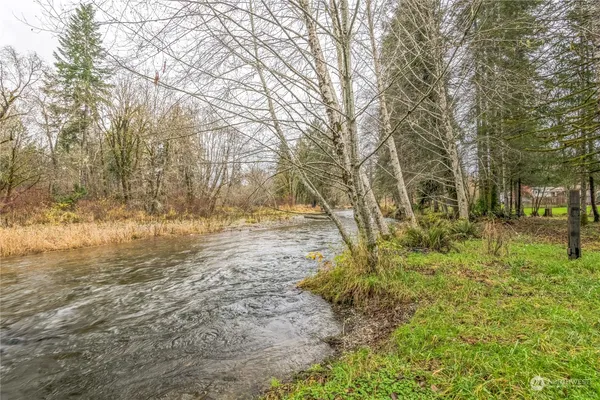 $65,000 | 423 West Haven Drive, Elma, WA 98541