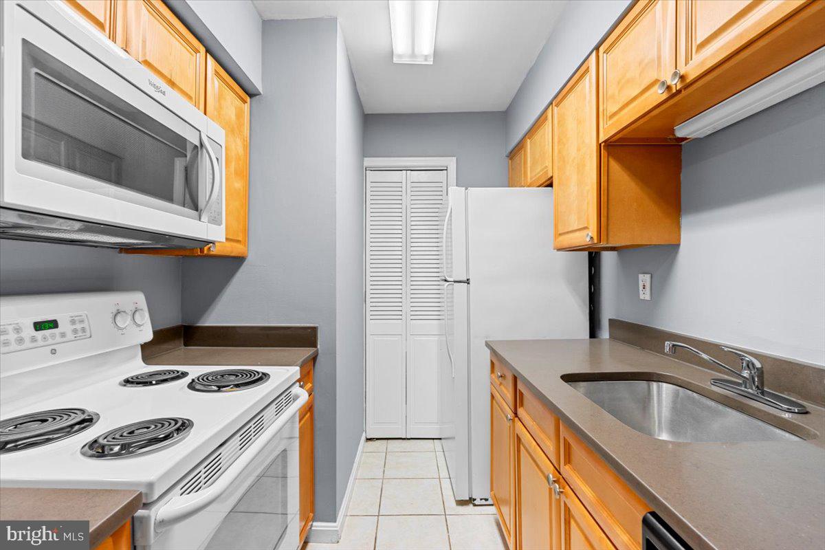 5905 Kingsford Road, Unit 384 Springfield, VA 22152 - Photo 9 of 18 Gallery Image 9