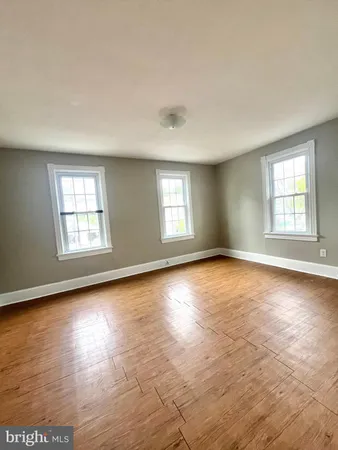 $1,750 | 300-302 Washington Street, Unit 300B, Delanco, NJ 08075