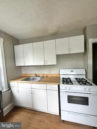 $1,750 | 300-302 Washington Street, Unit 300B, Delanco, NJ 08075
