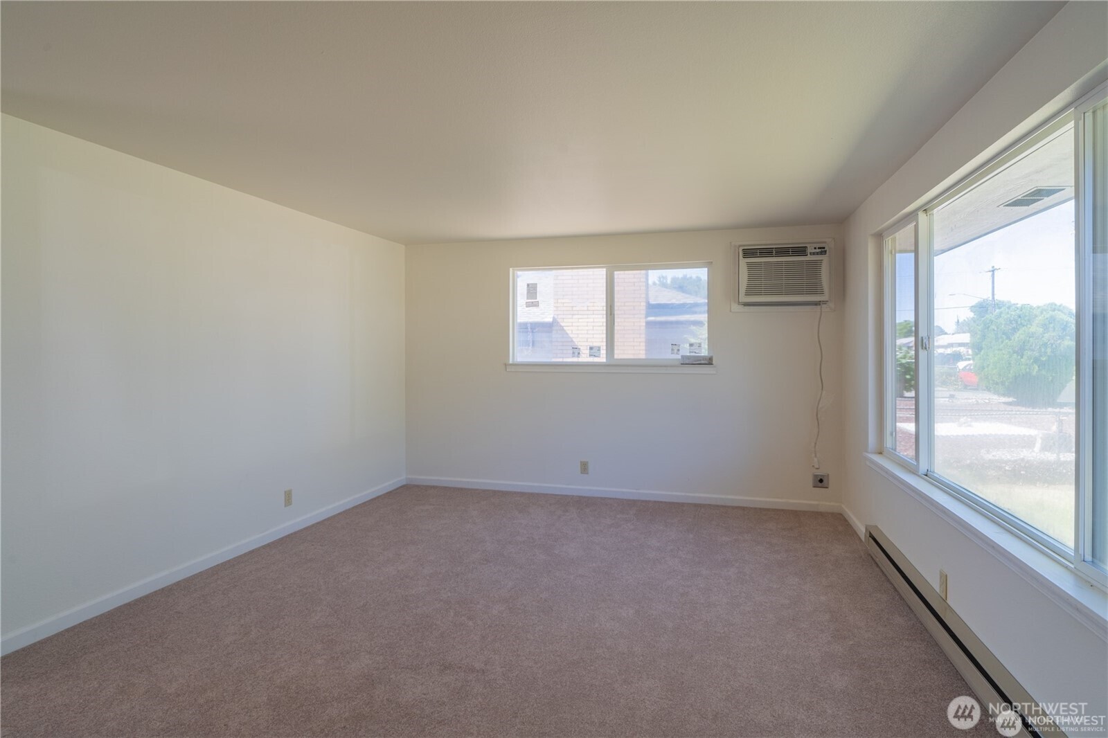 519 North Clark Road Moses Lake, WA 98837 - Photo 14 of 35