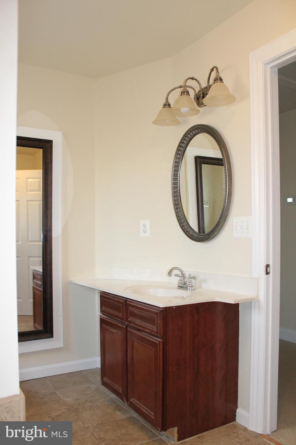 10529 Rixeyville Road Culpeper, VA 22701 - Photo 18 of 28 3RD Full Bath Upstairs Bath