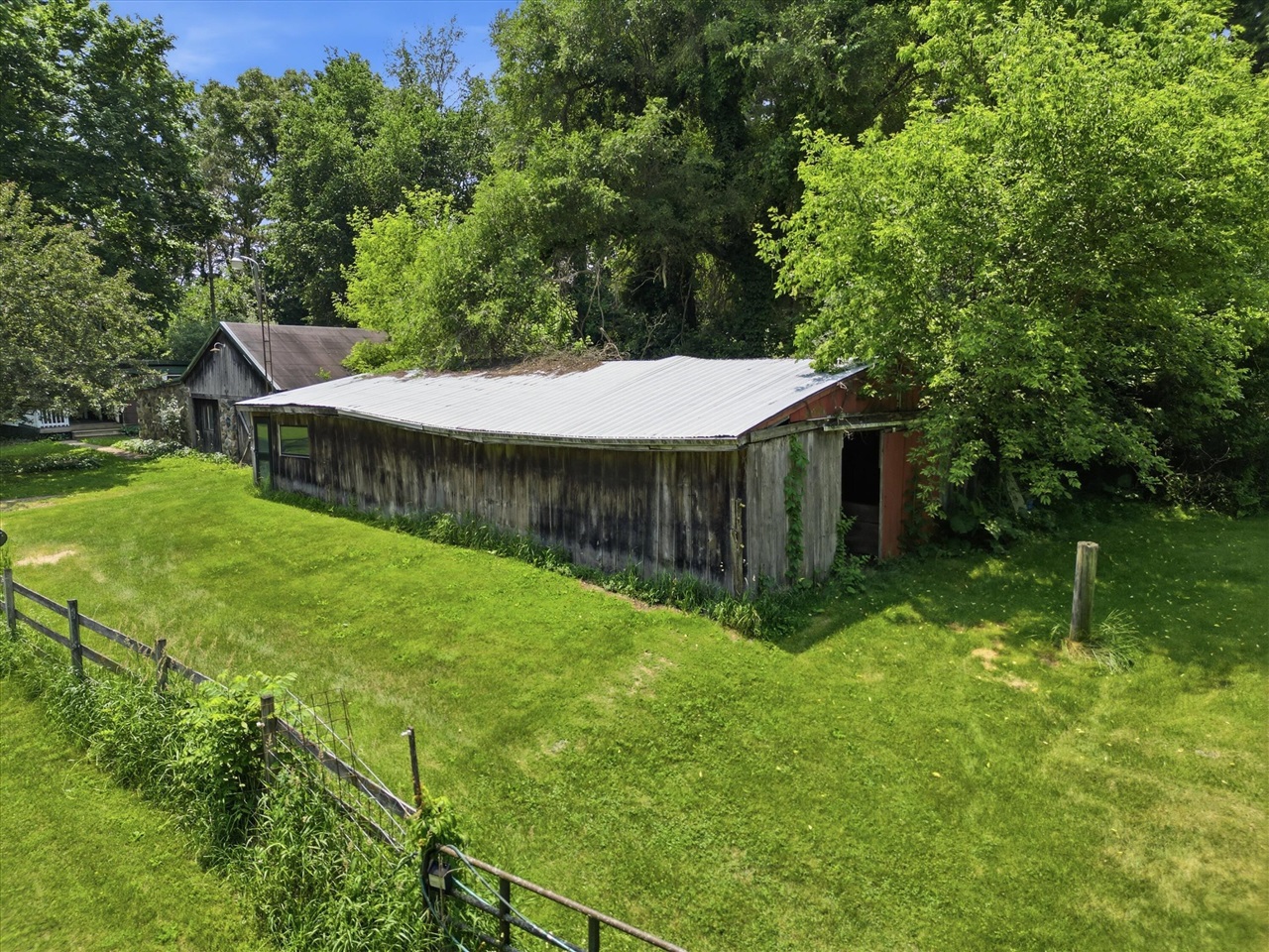 9680 Culver Road Clarklake, MI 49234 - Photo 10 of 52
