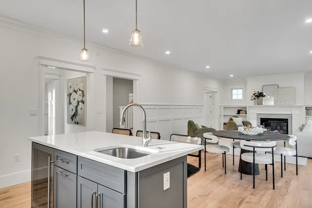 $2,849,000 | 19 Deering Avenue, Lexington, MA 02421