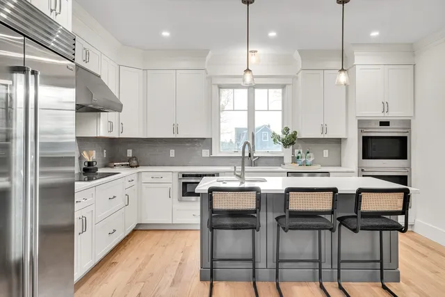 $2,849,000 | 19 Deering Avenue, Lexington, MA 02421