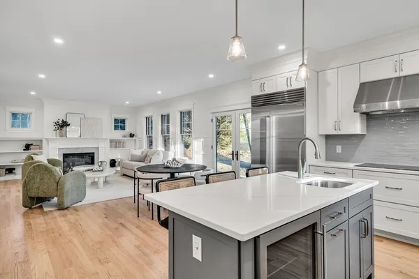 $2,749,000 | 19 Deering Avenue, Lexington, MA 02421
