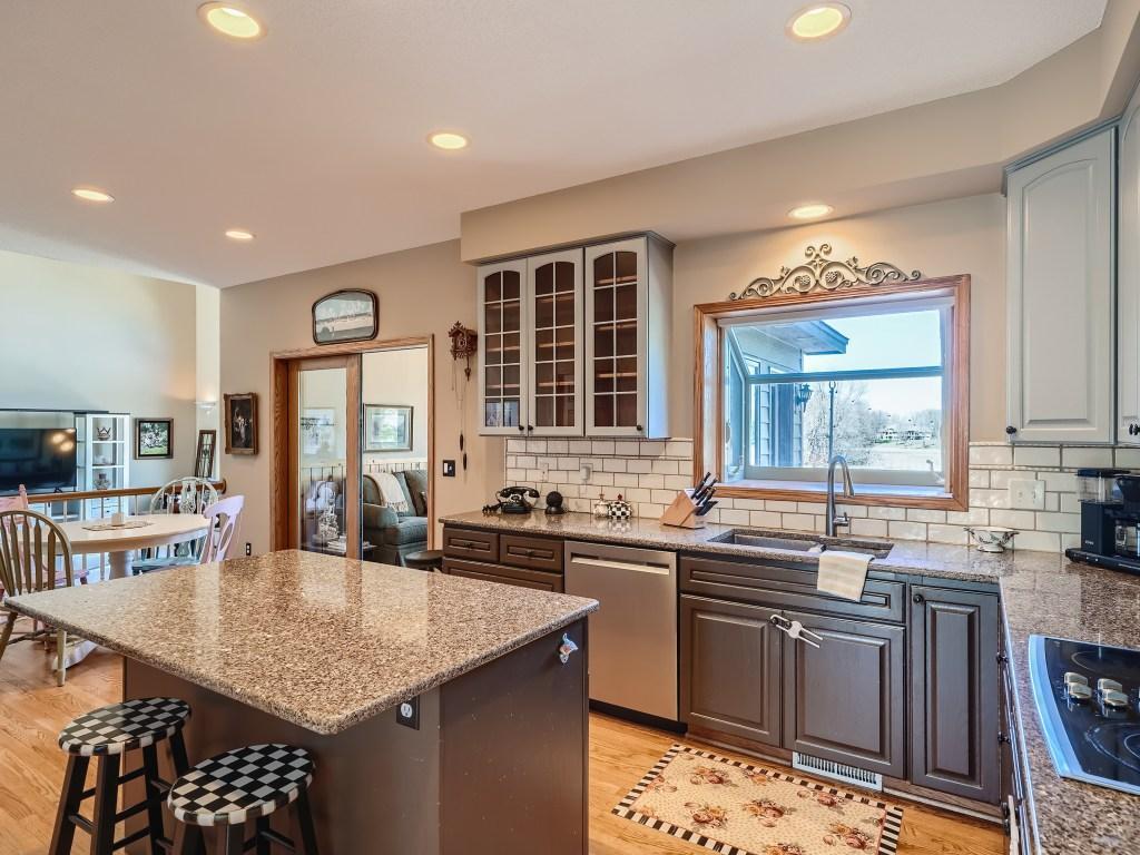 1392 Medina Road Medina, MN 55356 - Photo 8 of 38 Gallery Image 8