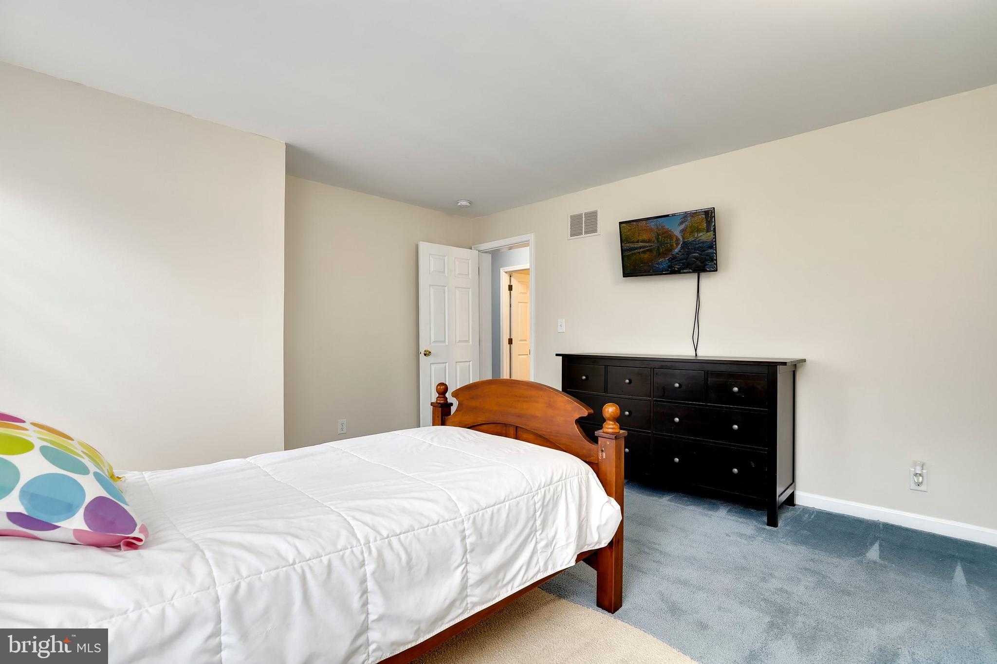 11325 Beach Road White Marsh, MD 21162 - Photo 27 of 72 Gallery Image 27
