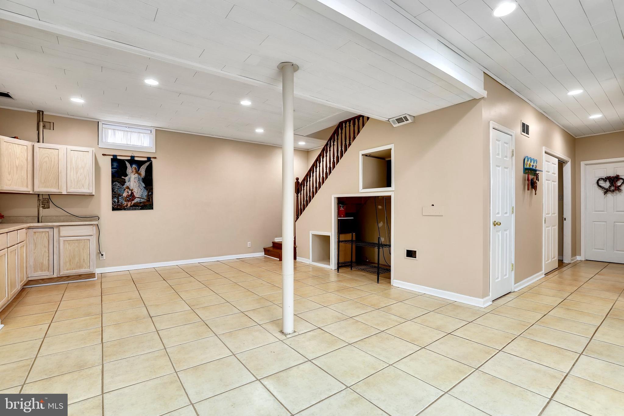 11325 Beach Road White Marsh, MD 21162 - Photo 38 of 72 Gallery Image 38