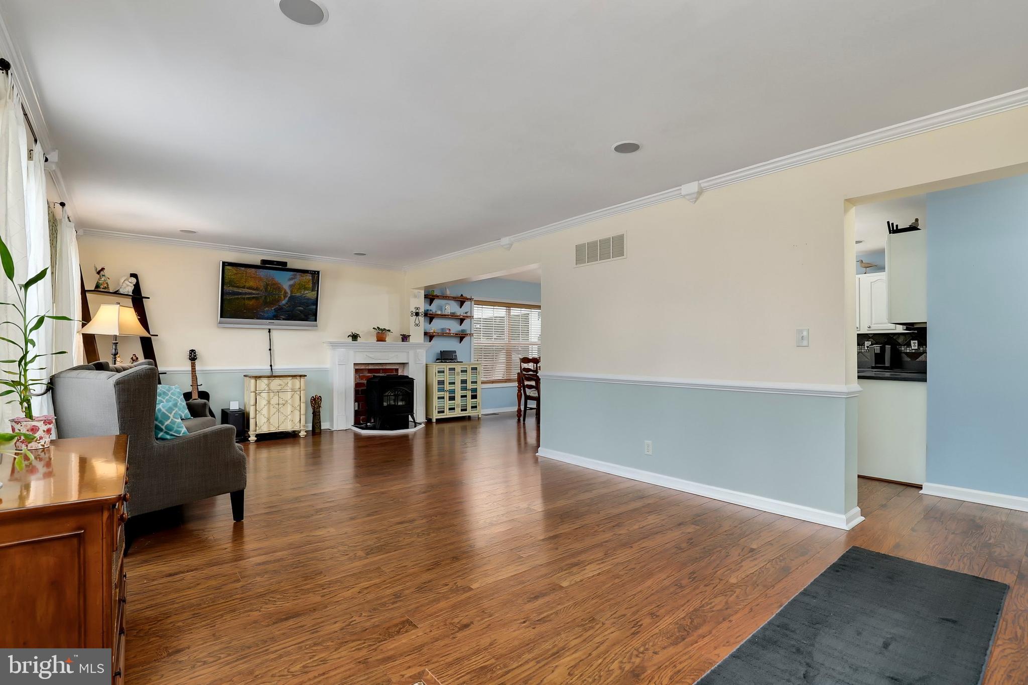 11325 Beach Road White Marsh, MD 21162 - Photo 6 of 72 Gallery Image 6
