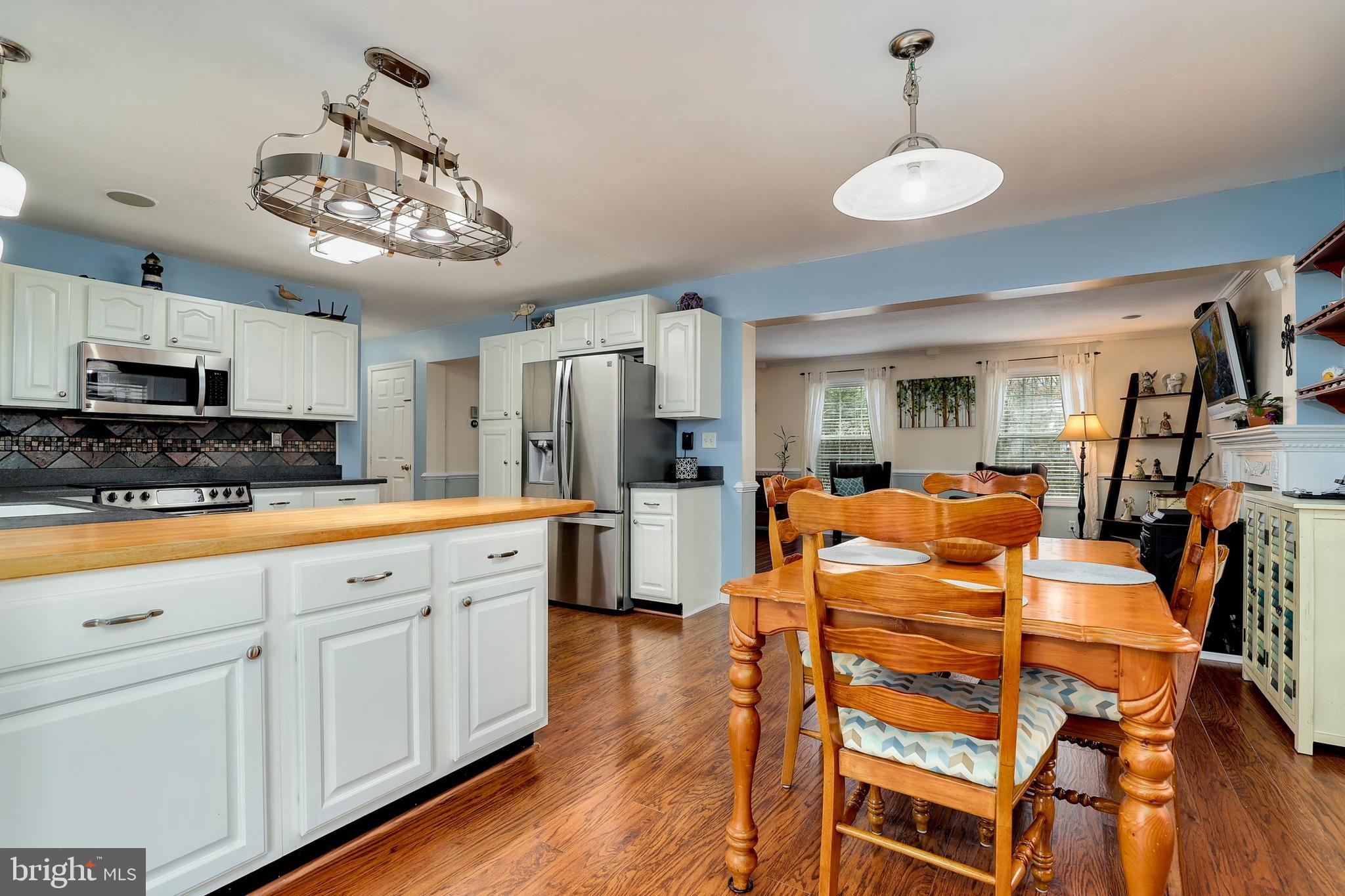 11325 Beach Road White Marsh, MD 21162 - Photo 10 of 72 Gallery Image 10
