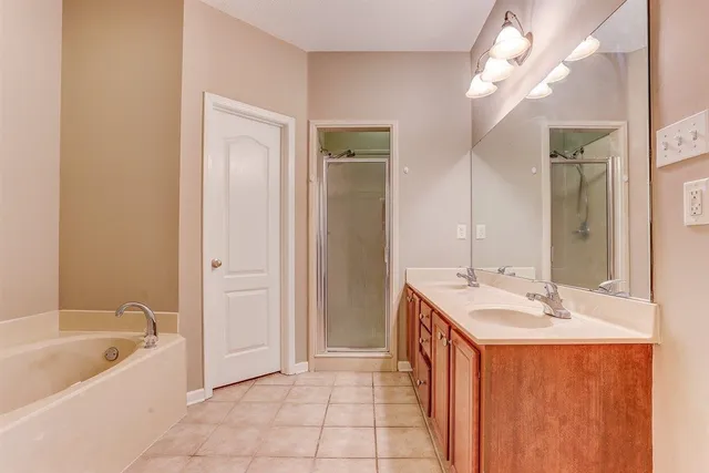 $269,900 | 275 Mossy Springs Drive, Oakland, TN 38060