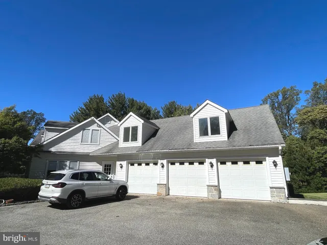 $1,950,000 | 239-301 Old Gulph Road, Wynnewood, PA 19096