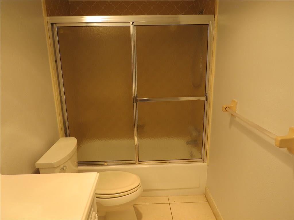 8951 North New River Canal Road, Unit 2D Plantation, FL 33324 - Photo 30 of 35 Photo 30