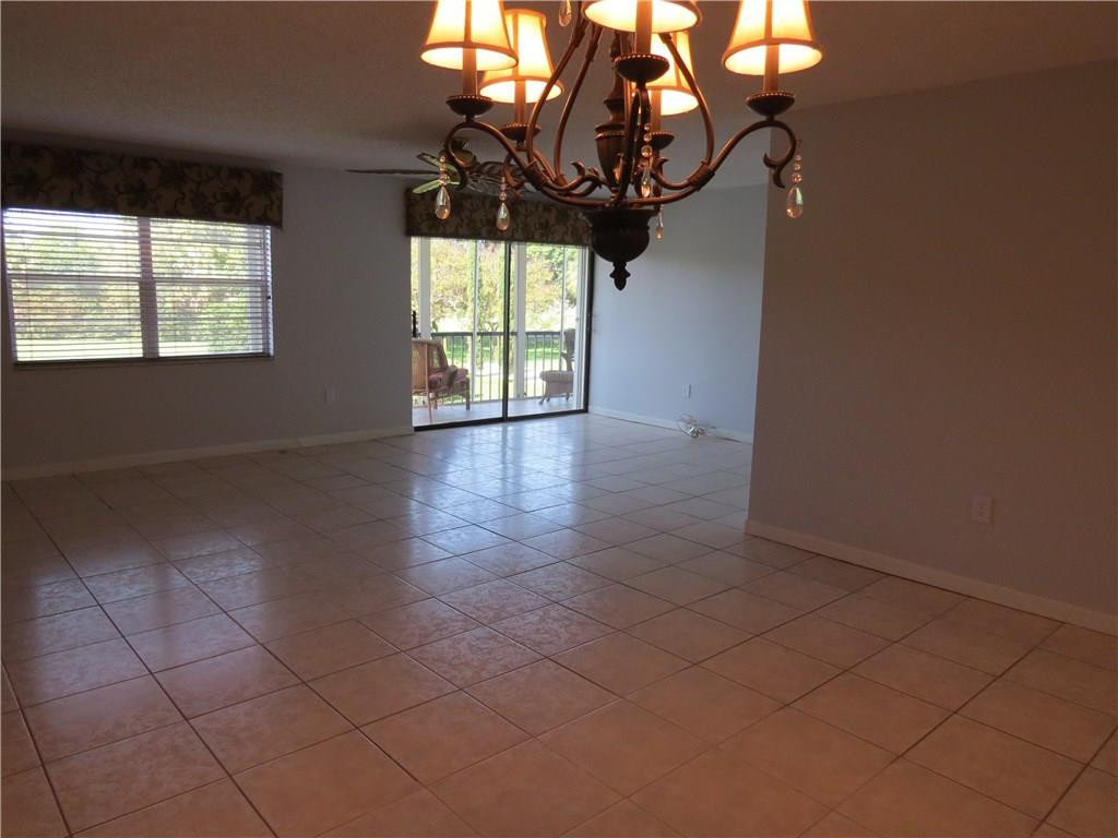 8951 North New River Canal Road, Unit 2D Plantation, FL 33324 - Photo 8 of 35 Photo 8