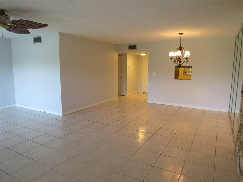8951 North New River Canal Road, Unit 2D Plantation, FL 33324 - Photo 9 of 35 Photo 9