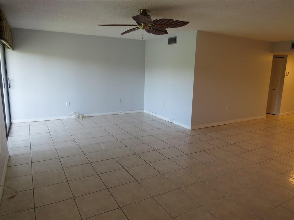 8951 North New River Canal Road, Unit 2D Plantation, FL 33324 - Photo 10 of 35 Photo 10