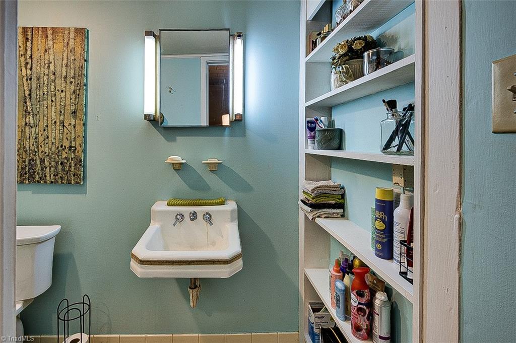 303 Coleridge Road Ramseur, NC 27316 - Photo 21 of 36 Primary Ba