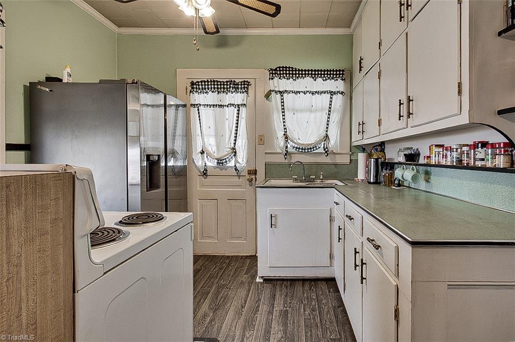 303 Coleridge Road Ramseur, NC 27316 - Photo 8 of 36 Kitchen area