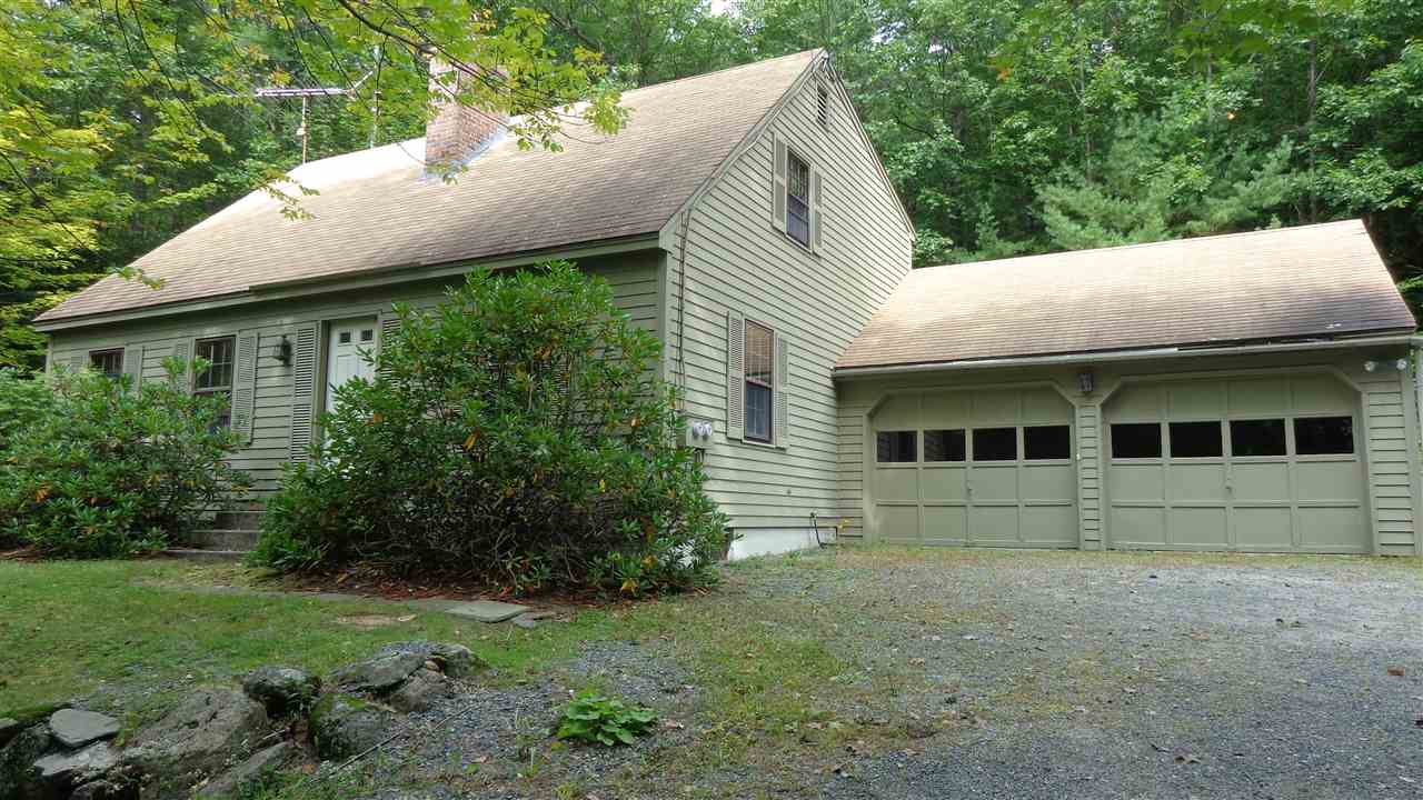 276 Prospect Hill Road Sunapee, NH 03782 - Photo 2 of 14