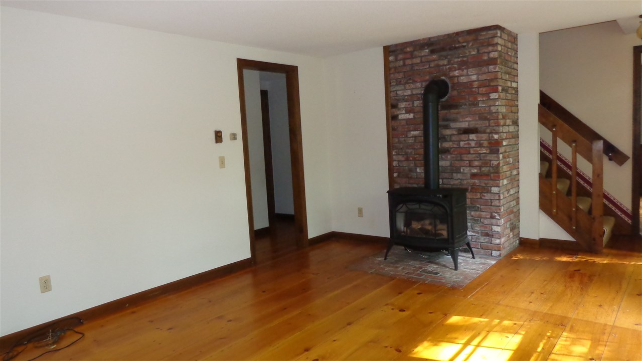 276 Prospect Hill Road Sunapee, NH 03782 - Photo 6 of 14