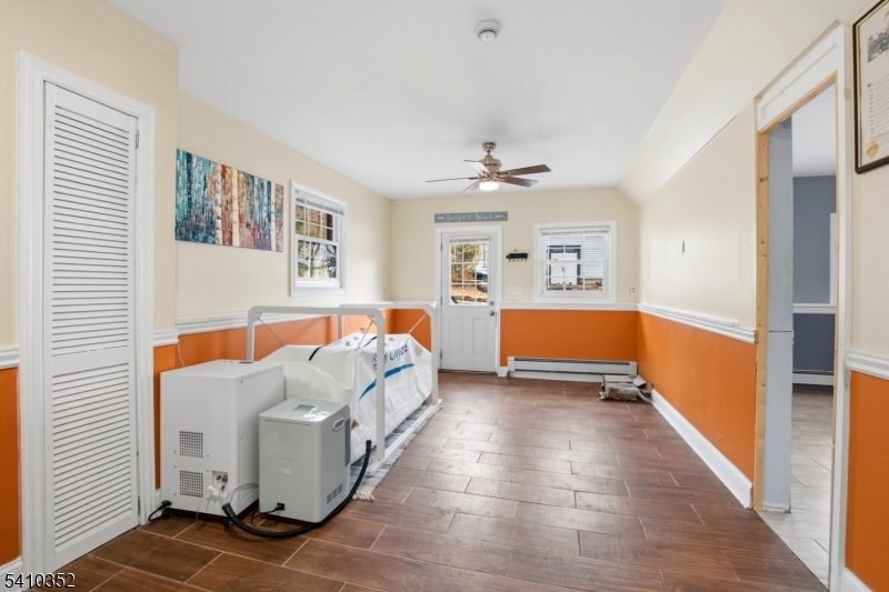 31 Blue Ridge Avenue Green Brook, NJ 08812 - Photo 14 of 28 a very nice looking room with a large window