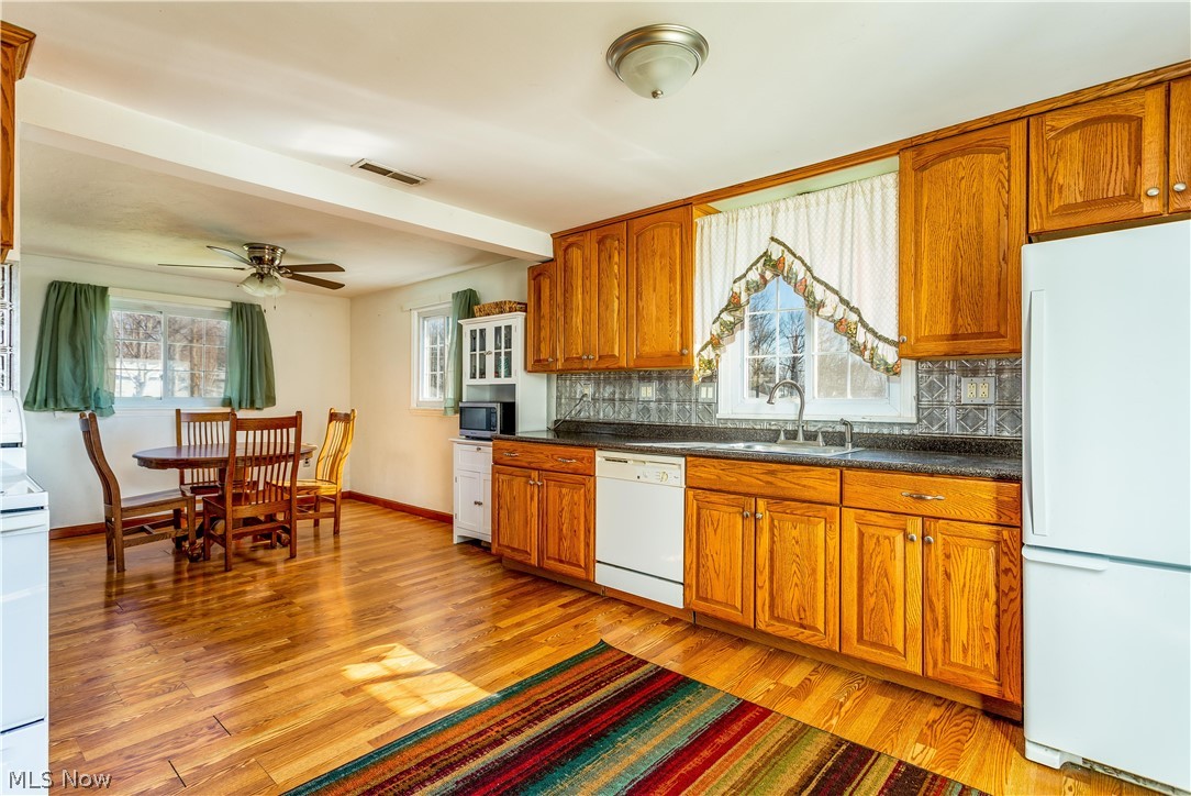 7402 Race Road North Ridgeville, OH 44039 - Photo 11 of 35