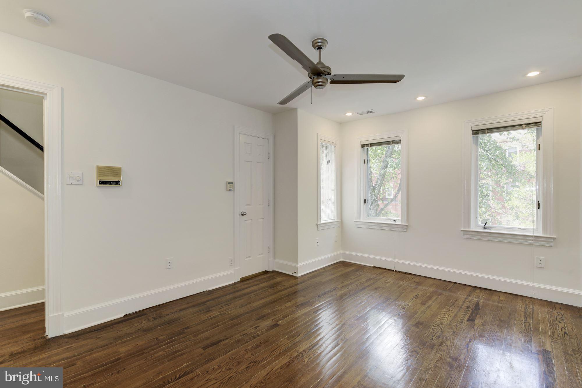 3917 Georgetown Court Northwest Washington, DC 20007 - Photo 15 of 30 Bedroom (Master)