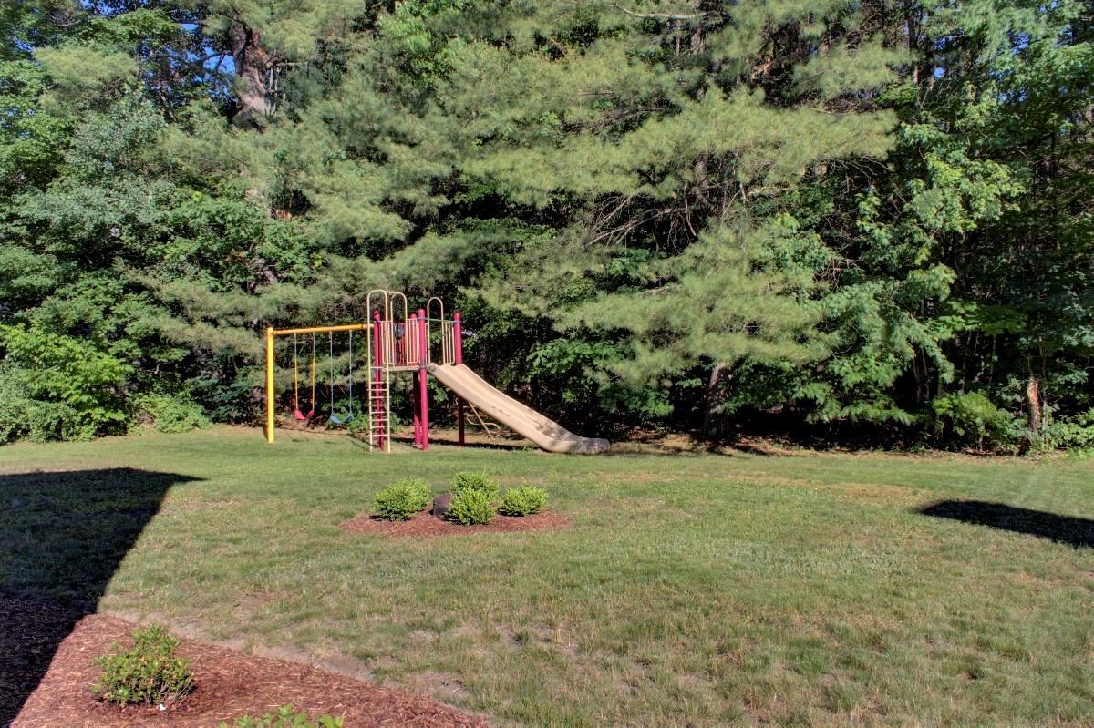 494 North Harbor Road Colchester, VT 05446 - Photo 13 of 40 Gallery Image 13