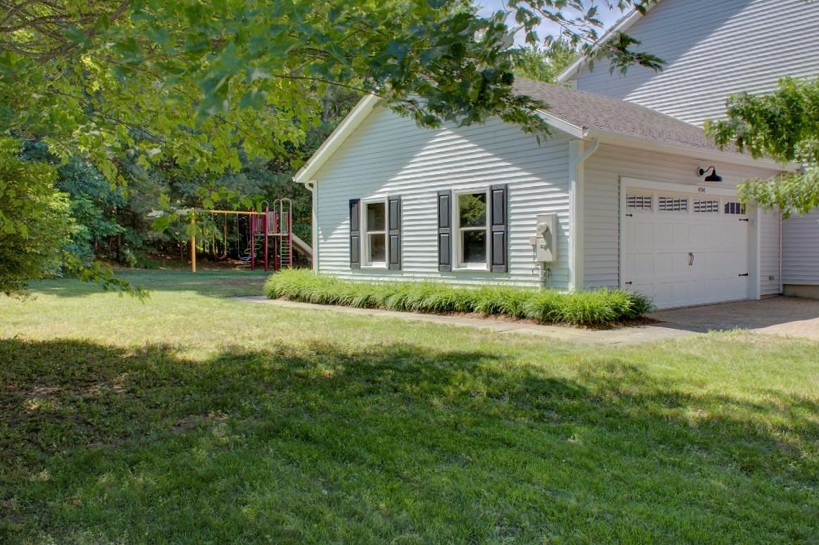 494 North Harbor Road Colchester, VT 05446 - Photo 6 of 40 Gallery Image 6
