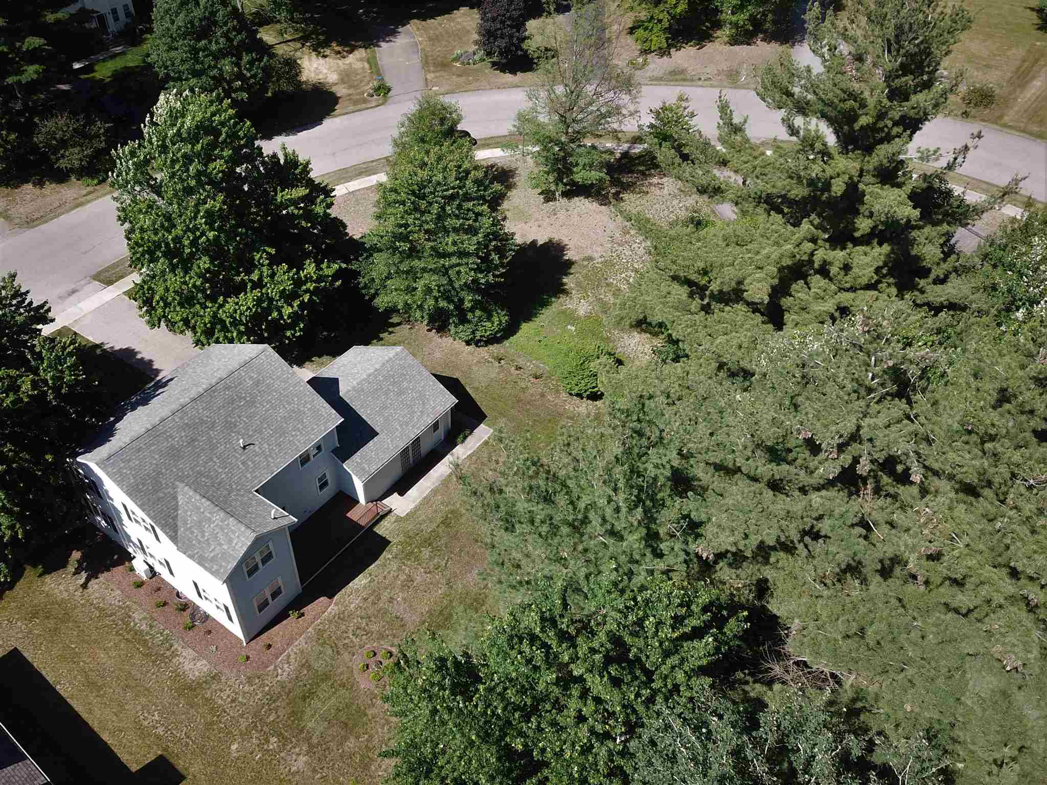 494 North Harbor Road Colchester, VT 05446 - Photo 10 of 40 Gallery Image 10